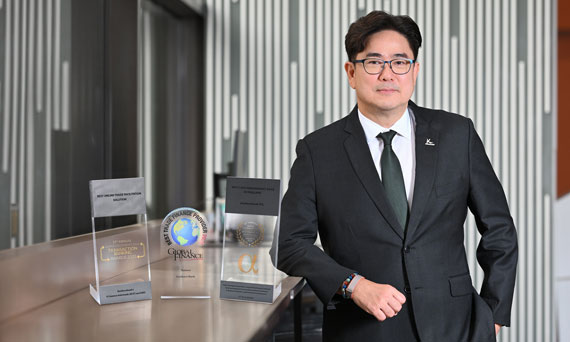 KBank wins three prestigious international awards for cash management and trade Finance, reinforcing its leadership in comprehensive digital solutions for businesses